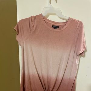 Two tone Mauve color short sleeve cotton blouse with a sassy knot in the center.
